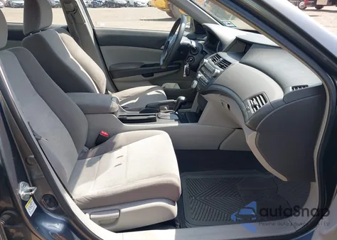 2009 Honda Accord 2.4 Lx from USA, damaged, VIN 1HGCP26379A198591